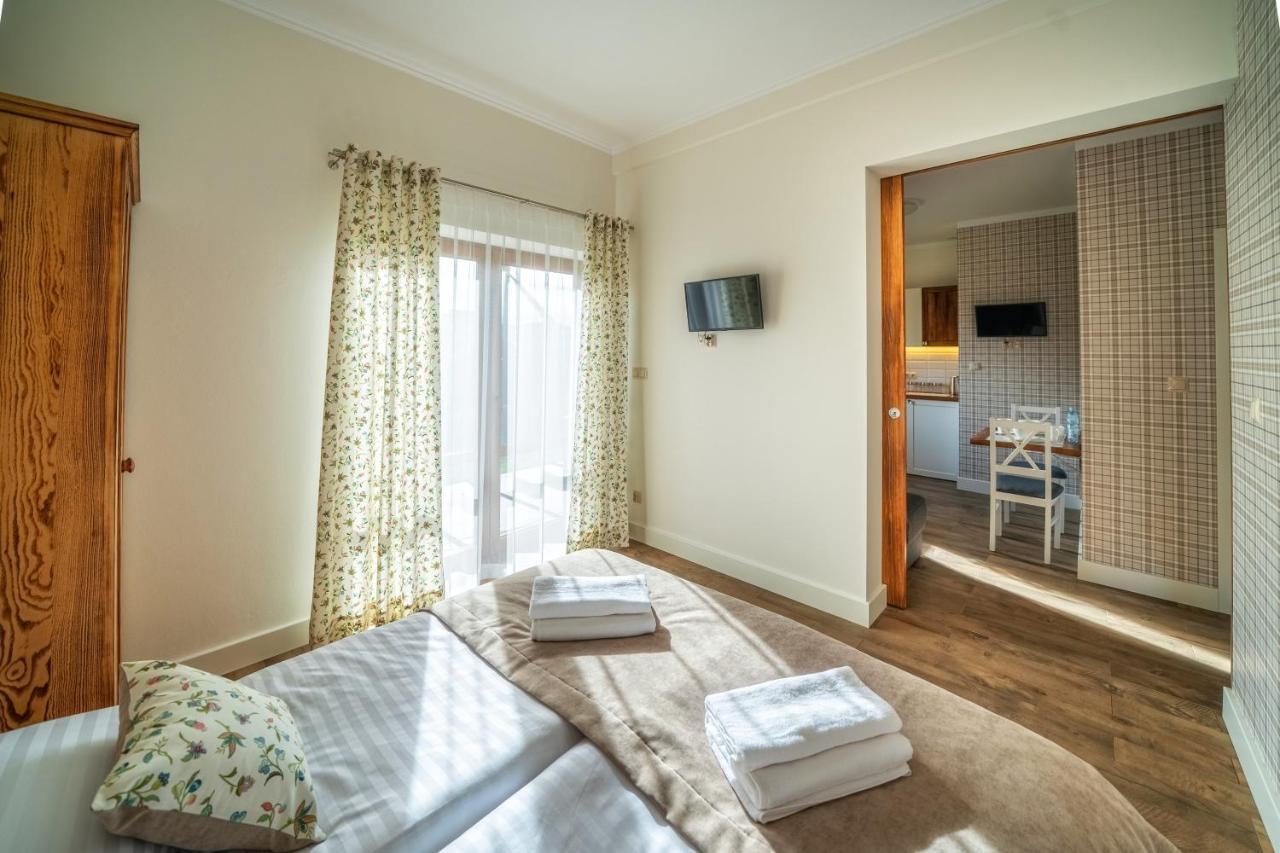 Apartamenty "Goralskie Katy" Agroturystyka Szaflary Exterior foto